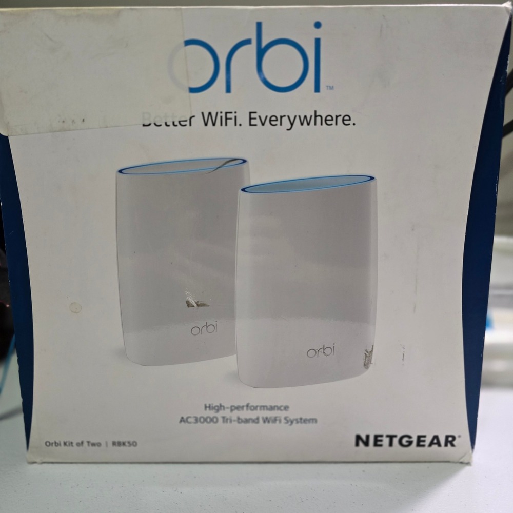 Netgear Orbi AC3000 Tri-band WiFi System RBK50 Router & Satellite White